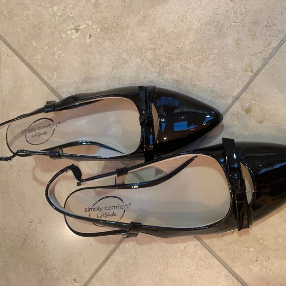 New - Life Stride Simply Comfort patent leather heels with an adorable bow - Picture 6 of 6